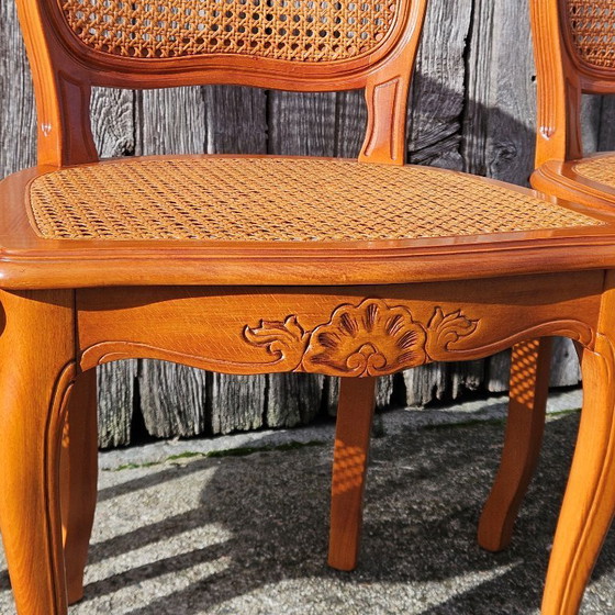 Image 1 of 4 chaises de salle à manger vintage françaises en rotin - chaises de style cottage - style Louis XV - années 80