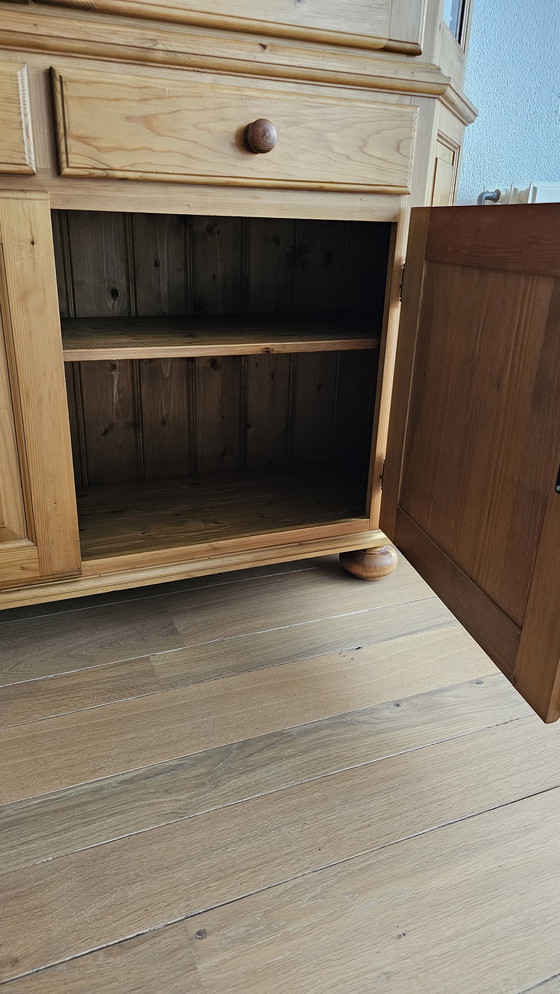 Image 1 of Vetrina in pino