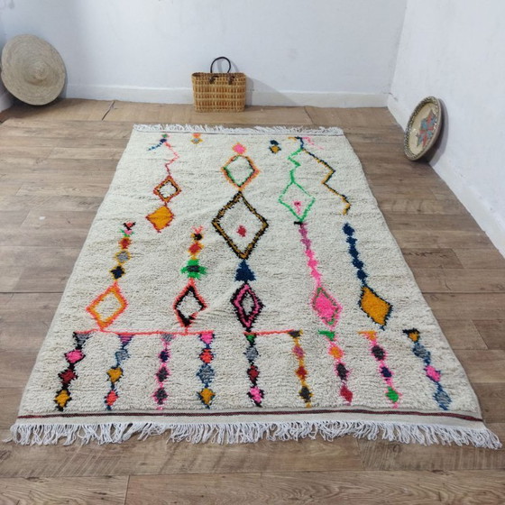 Image 1 of Colorful Beni Ourain Wool Rug – Kleurrijk Handgemaakt Berbertapijt (250 × 155 cm)