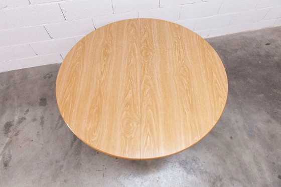 Image 1 of Danish modernist set: convertible round table (114/154cm) + 4 matching chairs, 1980