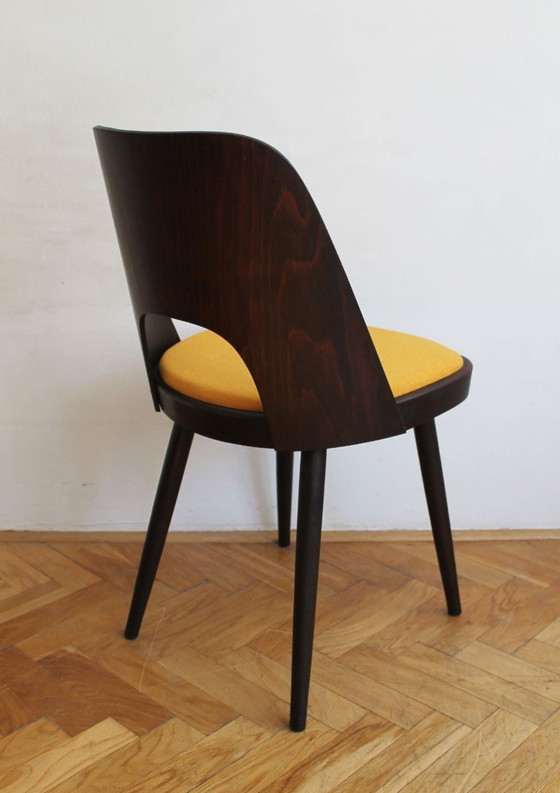 Image 1 of Set van vier eetkamerstoelen van Oswald Haerdtl