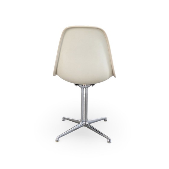 Set of 4 La Fonda chairs Vitra Charles Eames fiberglass vintage – Side chairs, Chrome (photo 5 of 10)