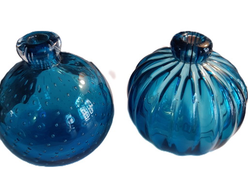 2 HAND-BLOWN VASES, NAIL GLASS AND RIBBED
