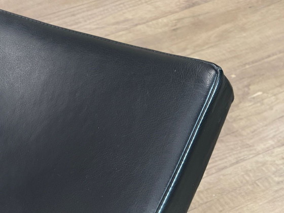 Image 1 of Vitra Coco