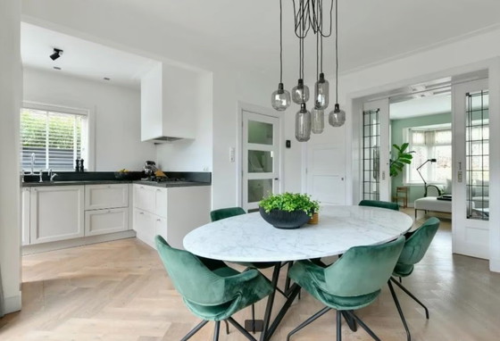 Image 1 of Mesa de comedor ovalada de mármol – Bianco Carrara – 220x120x2 cm