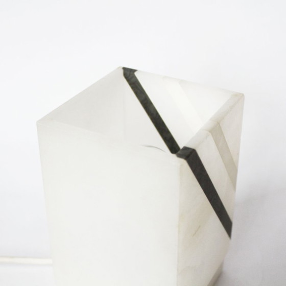 Image 1 of Lampe vintage italienne en albâtre