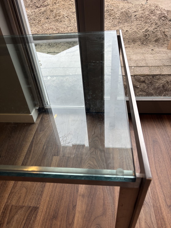 Image 1 of Metaform eettafel