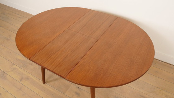 Image 1 of Vintage ronde eettafel | Uitschuifbaar | 1960s