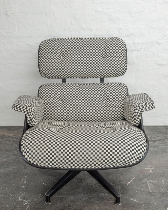 Image 1 of Poltrona lounge Eames Herman Miller Alexander Girard a scacchi