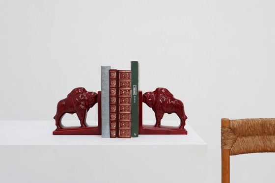 Image 1 of Bélgica / 1920 / juego sujetalibros / F.J 539 / cerámica / Art Déco