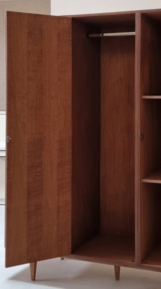 Kleiderschrank Arvid, Kleiderschränke, Holz, Braun, Mid Century Modern (Foto 8 von 15)