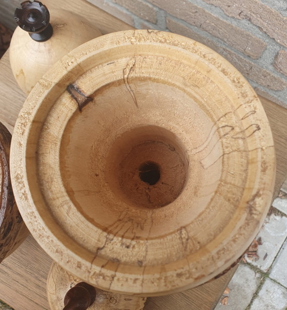 Set di 2 vasi in legno torniti a mano con bordo in corteccia (30 cm e 24 cm) – Oggetti decorativi, Wood (photo 14 of 14)