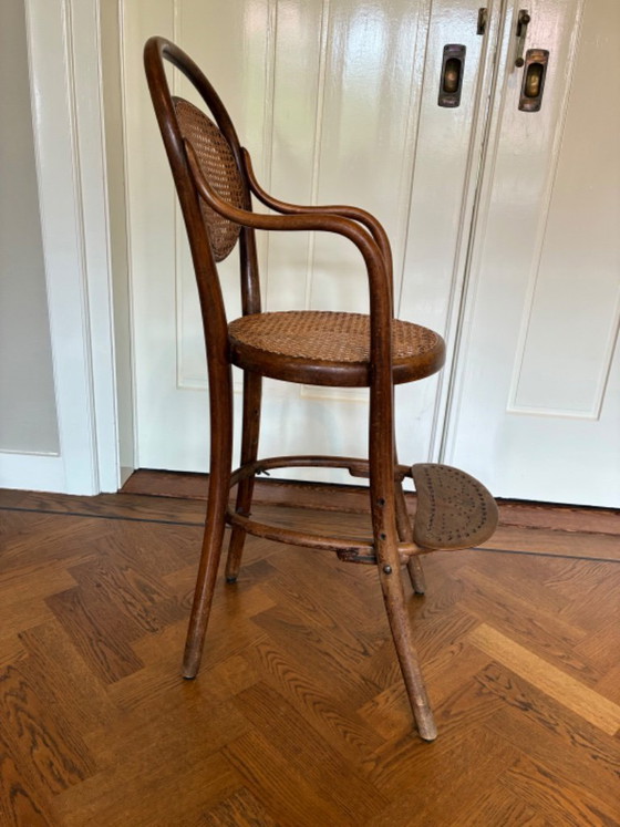 Thonet Hochstuhl 1895 – Stühle und Loungesessel, Rattan, Wood (photo 5 of 9)