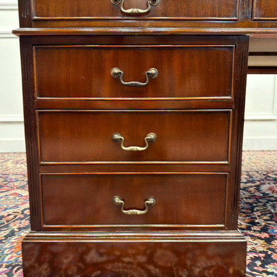 Scrivania da partner classica inglese molto grande – Scrivanie, Leather, Wood (photo 12 of 19)