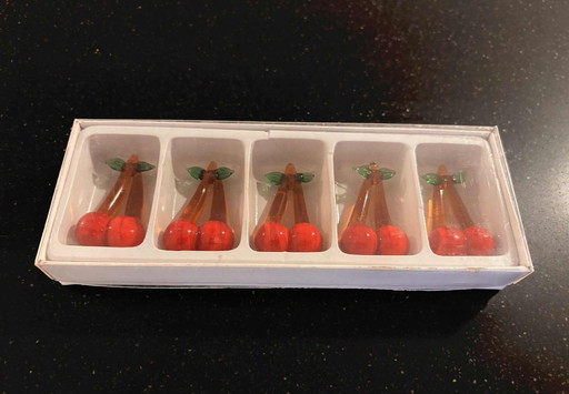 Messenleggers van Muranoglas: retro-fruitkersenontwerp, set van 5
