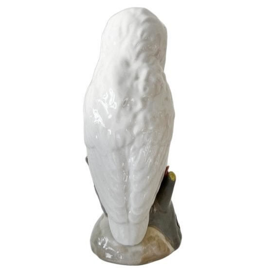 Image 1 of Vintage mid-century Spanish Casades snowy owl figurine porcelain 1970s