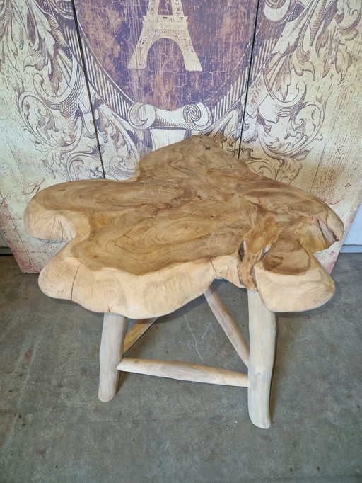 Acacia wood stool