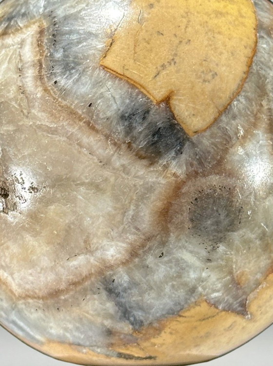 Image 1 of Par de esferas pulidas de jaspe Maligano sobre bases – Composición mineral decorativa contemporánea