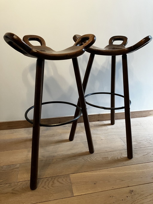 2 Sergio Rodrigues barstoelen