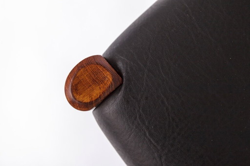 Niels Otto Møller Model 77 Chair, Danish Mid Century Teak Dining Chair 1956 Design, Vintage Moller Chair