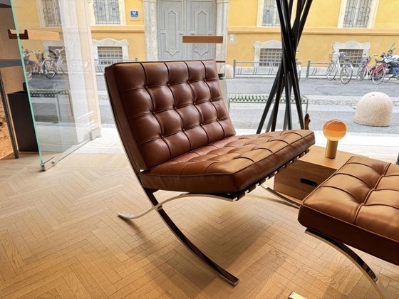 Image 1 of KNOLL SET BARCELONA NEW-NEVER USED Cognac leather design L. Mies Van der Rohe & Lilly Reich 1929