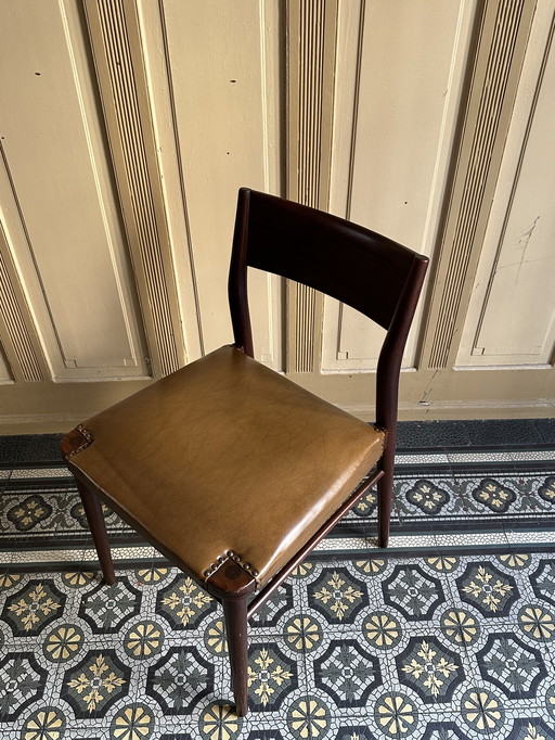 Georg Leowald Model 351 Gestoffeerde stoel Fabrikant Wilkhahn