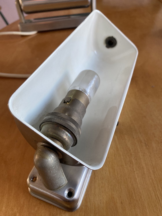 Image 1 of 2 wandlampjes verchroomd