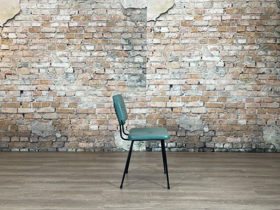 Satelliet Gerlin - Groen Gecapitonneerd - Set van 4 | Skai, Eetkamerstoelen, Metaal, Zwart (foto 7 van 8)