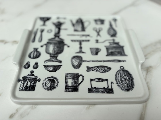 Image 1 of Plateau en porcelaine Arabia - Vintage finlandais des années 1960