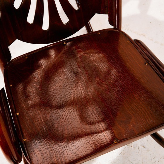 Image 1 of MK8961 Sedia a dondolo in faggio restaurata di Gustav Siegel per Jacob & Josef Kohn