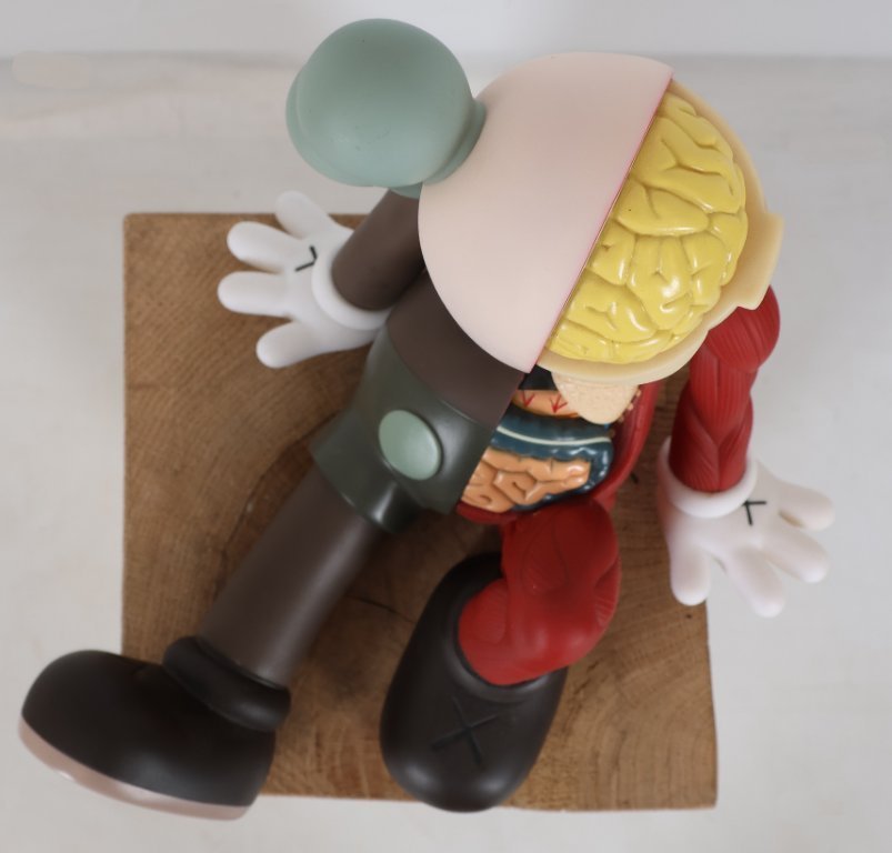 Kaws - Resting Place Companion | €600 | Whoppah