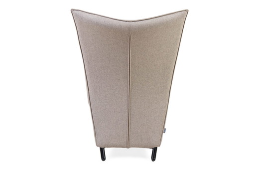 Bree's New World Tulip armchair