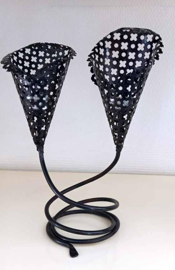 Image 1 of Coppia di candelabri doppi in metallo traforato, stile Matégot, anni '60/'70