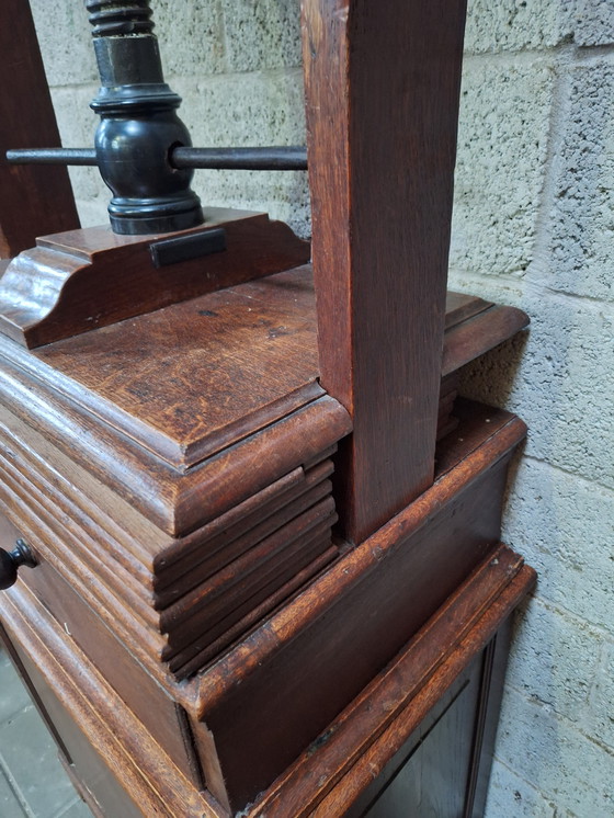 Image 1 of Prensa de lino de roble antiguo