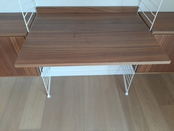 Image 1 of WANDGESTALTUNG STRINGMÖBEL