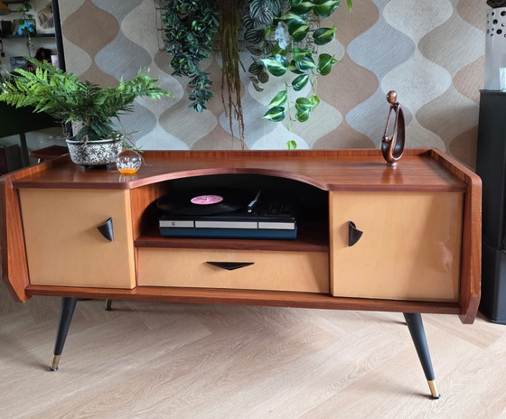 Mid-century Vintage kaptafel/tv meubel/stereokast – rockabilly, tv-meubelen, Wood (photo 4 of 15)