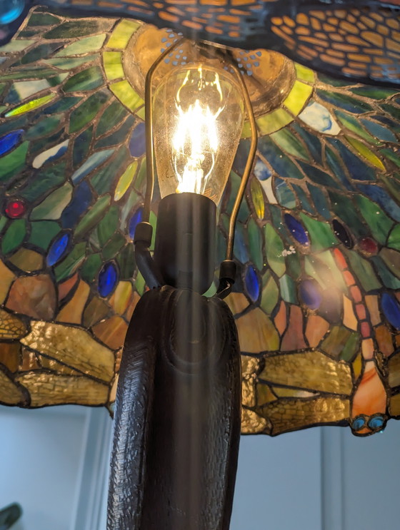 Image 1 of Libelle Tischlampe im Tiffany-Stil