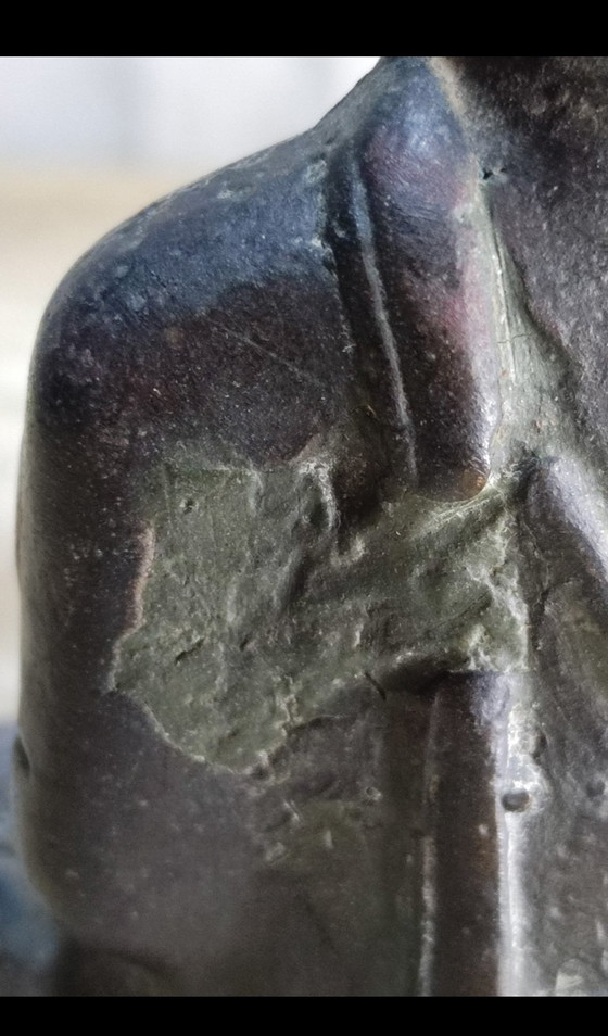 Image 1 of Buda de bronce