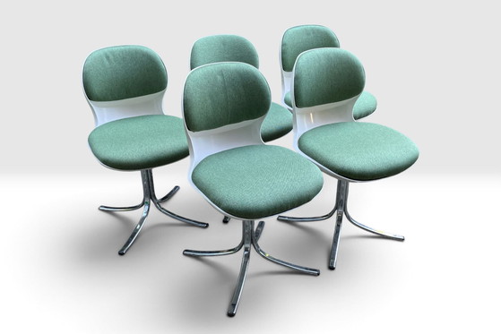 5 Vintage Shell Chairs Stoll Giroflex 7054 – Dining chairs, Plastic, Chrome (photo 3 of 8)