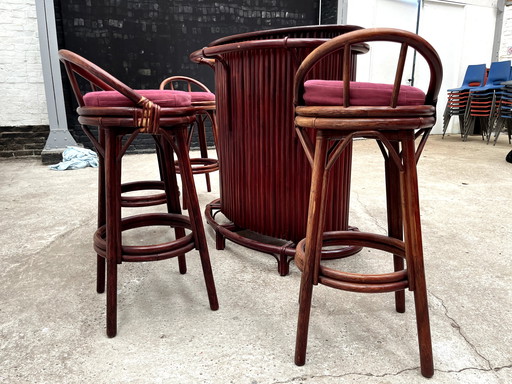 1 60's Tiki bar with 4 stools