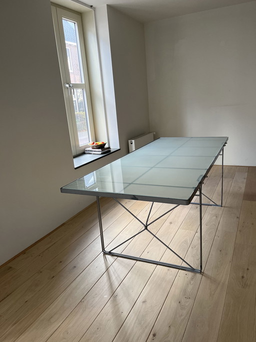 Niels Gammelgaard per il tavolo Ikea
