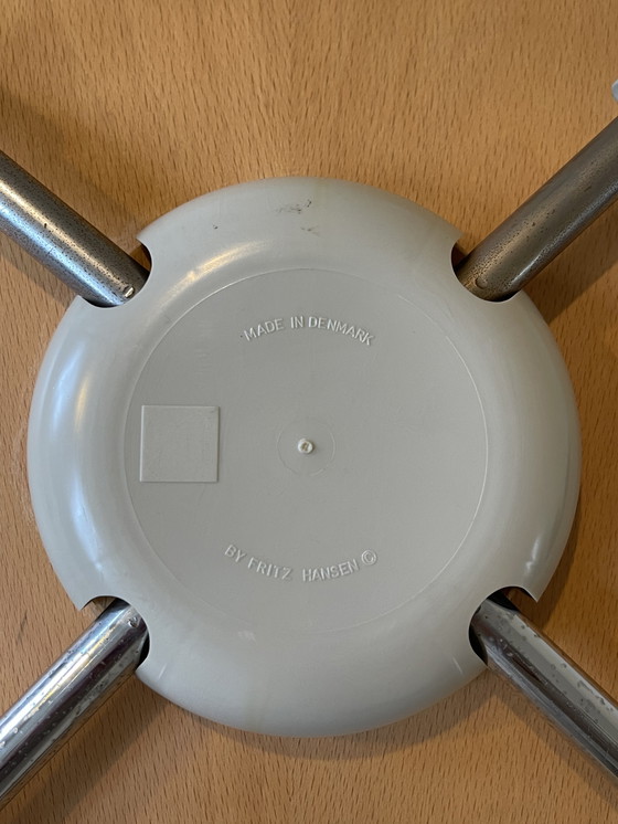 Image 1 of 4 Arne Jacobsen Stühle ANT 3101 Fritz Hansen Edition 1986