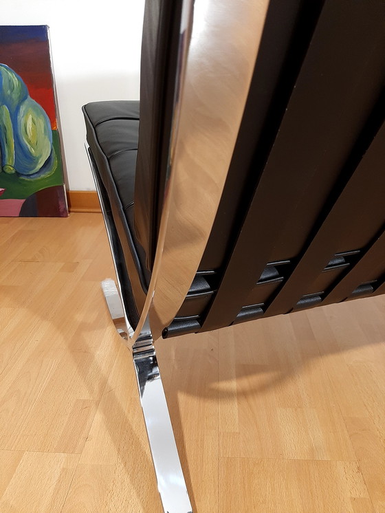 Image 1 of Knoll Set Barcelona New-Never Used Black Leather Design by Ludwig Mies Van Der Rohe and Lilly Reich (1929)