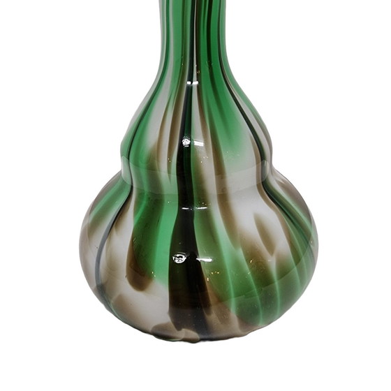 Image 1 of Vase Vintage Design Vert Opalin