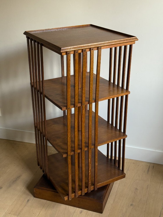 Image 1 of Grande mulino per libri in rovere