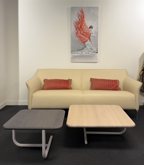 Image 1 of Pode Jolt coffee table set