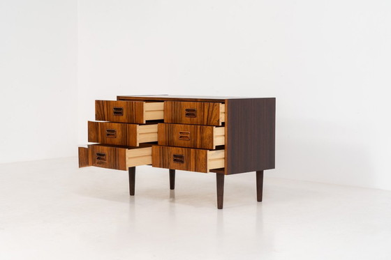 Image 1 of Cassettiera in palissandro di Niels J. Thorsø (Danimarca, anni '60).