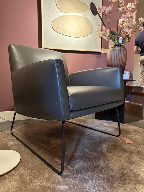 Image 1 of Tumbler Sessel Ausstellungsmodell - Loxton Leder