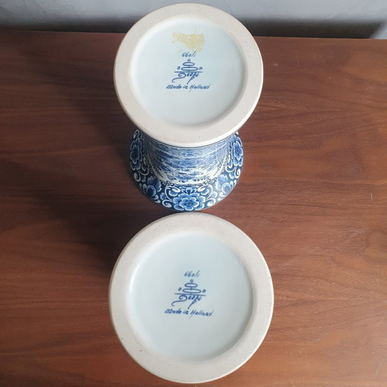 Image 1 of Jarrones azules de Delft de 1950