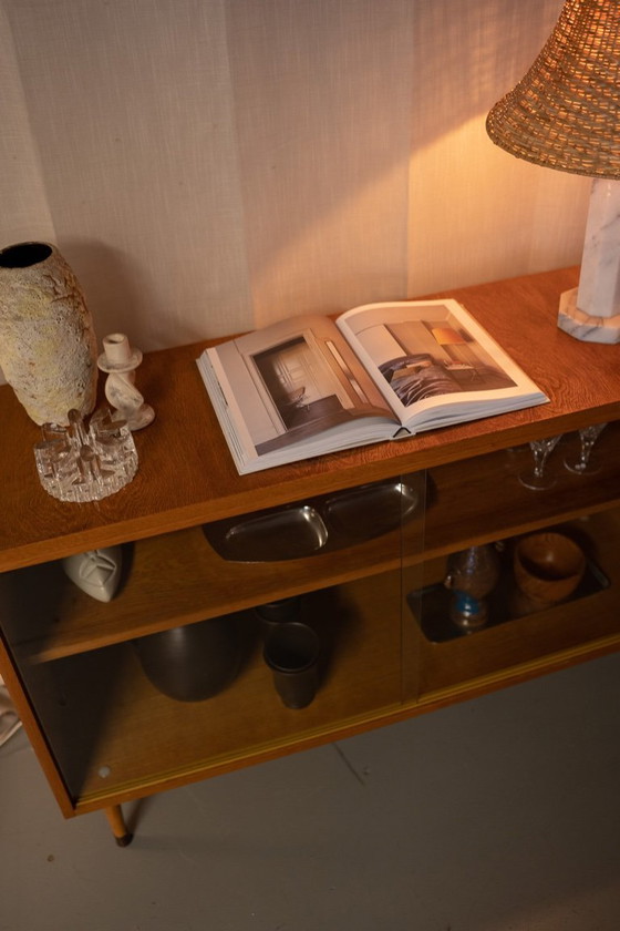 Image 1 of Vetrina vintage con ante in vetro 1960